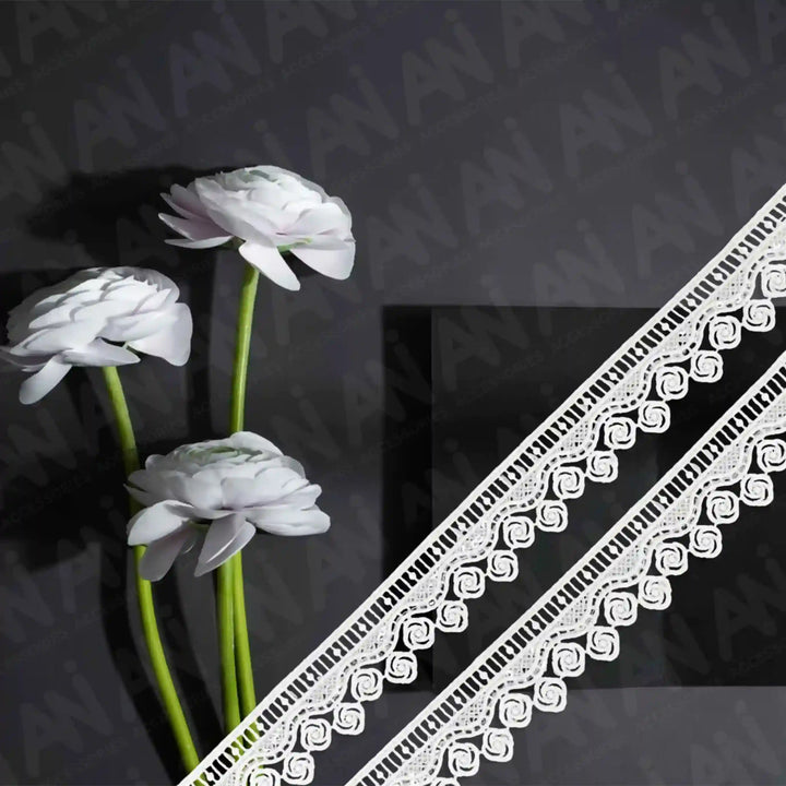 Twisted Rose flower Lace Trim | 2 meter
