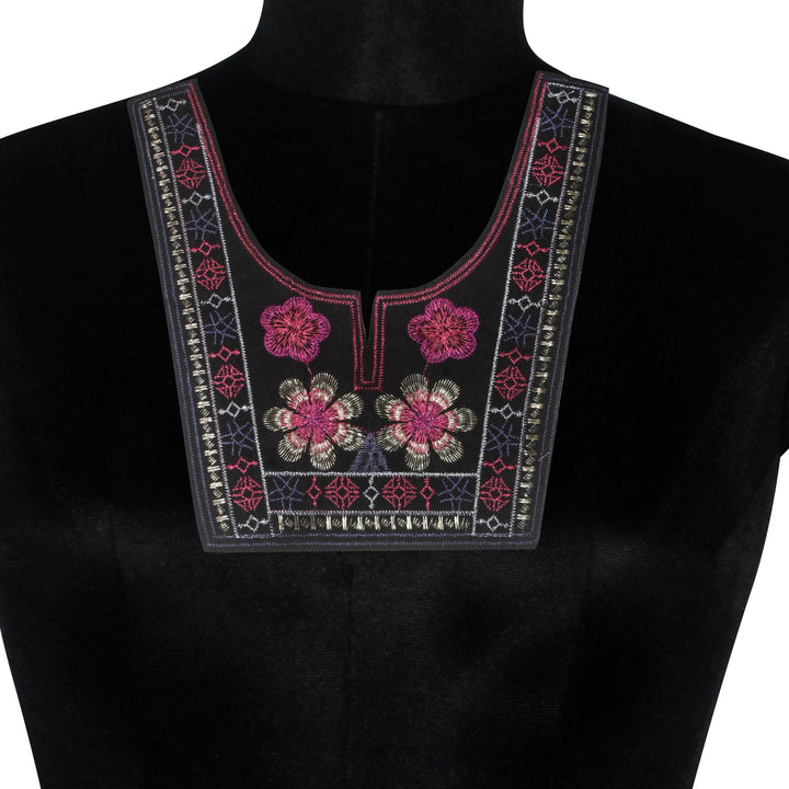 Delicate Floral Art Ethnic Neckline