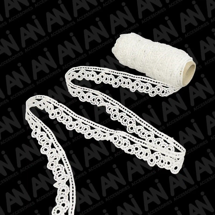 Scalloped Round Medallion Lace Trim | 2 meter