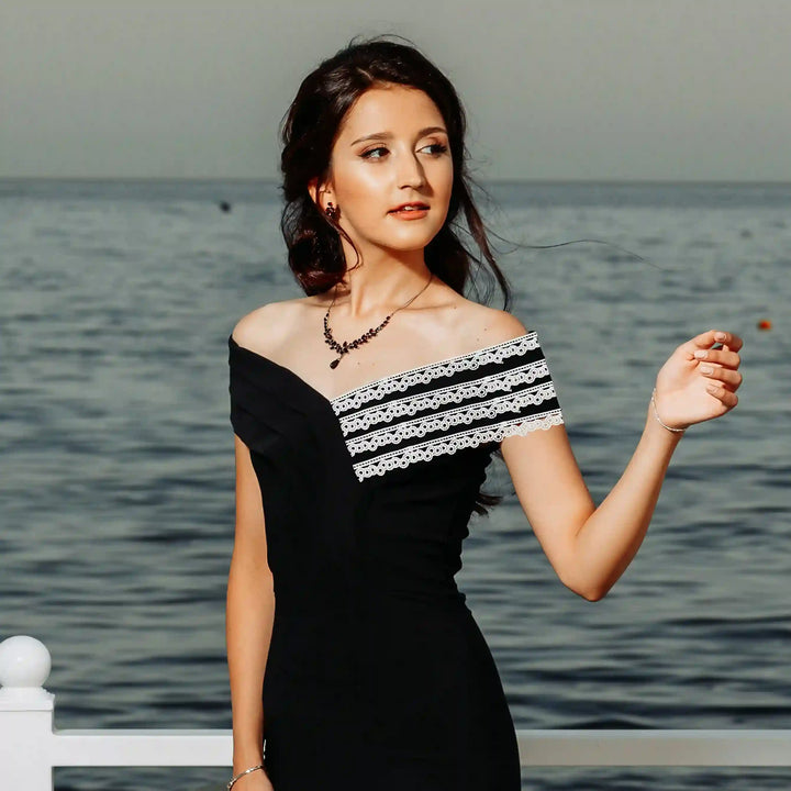 Scalloped Round Medallion Lace Trim | 2 meter