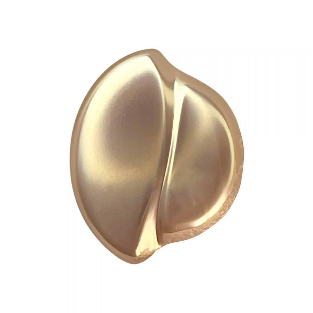 Buy Now Ani Accessories Split Bloom Buckle/Button – XL Size  with zooming image of the buckle  in the white background.