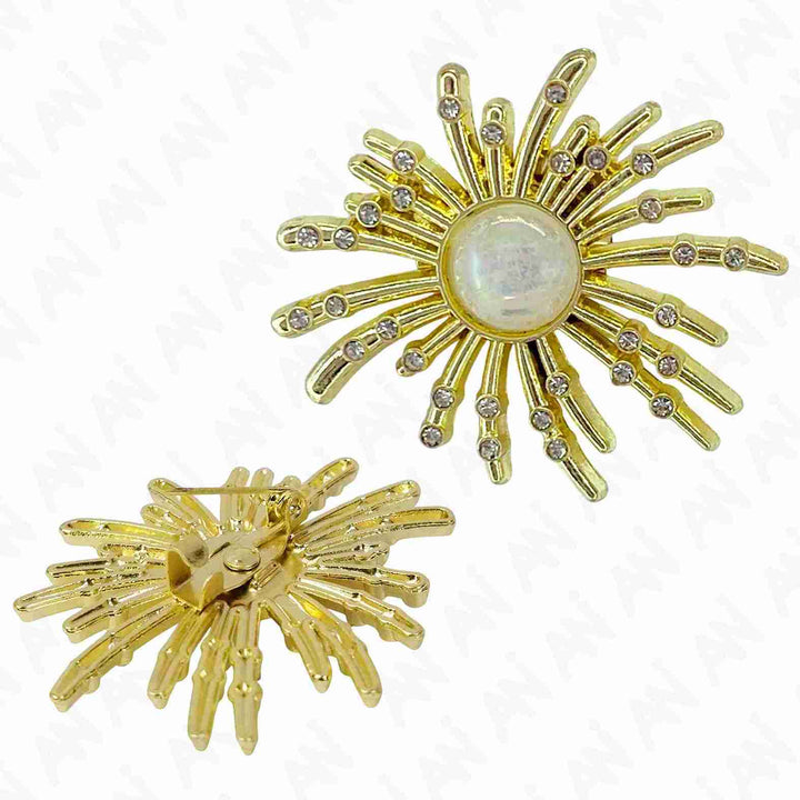 Elegant floral pearl brooch for sarees & outfits designed with sparkling accents and a golden finish