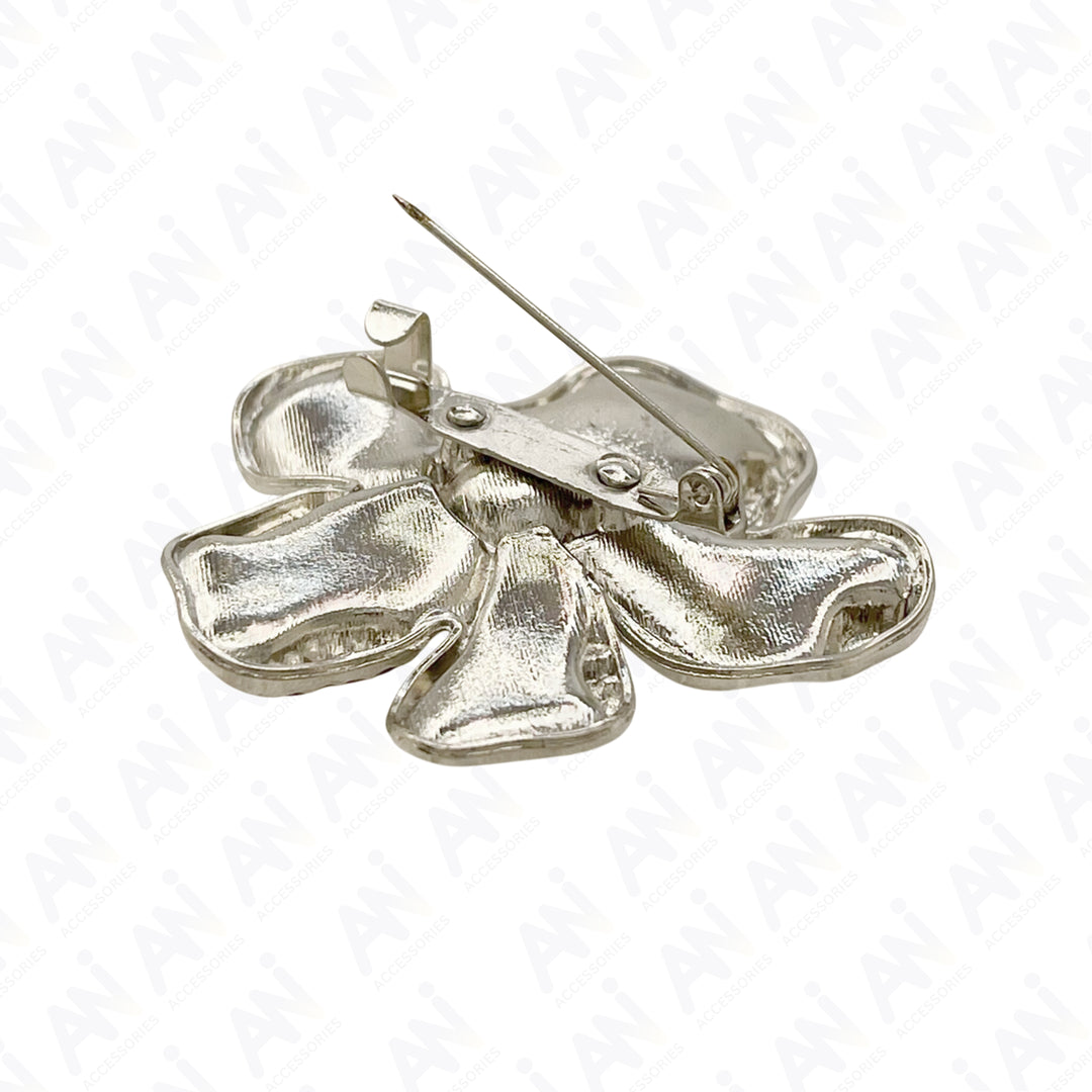 Floral Style Pearl Brooch