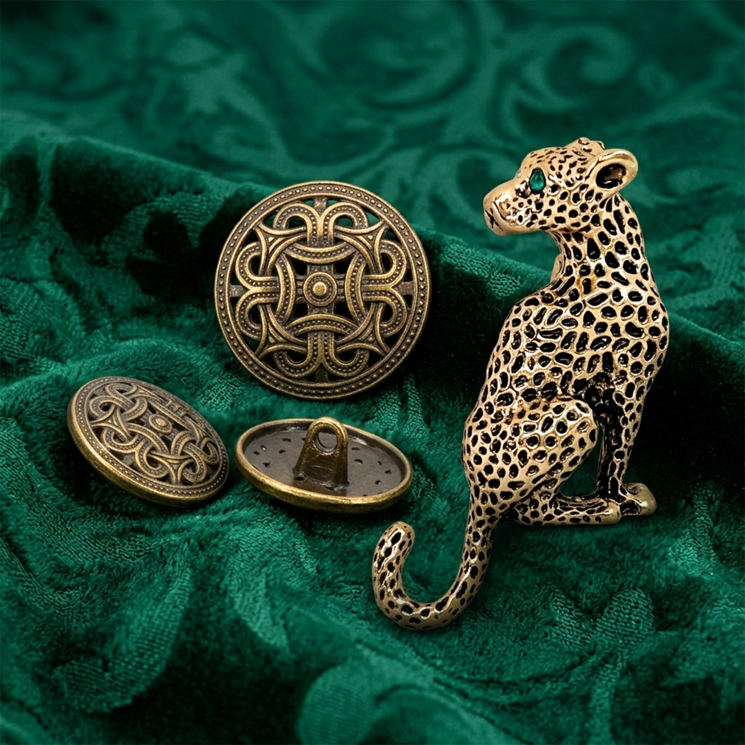 Combo Pack: Emerald-Eyed Leopard Brooch & Celtic Pattern Buttons