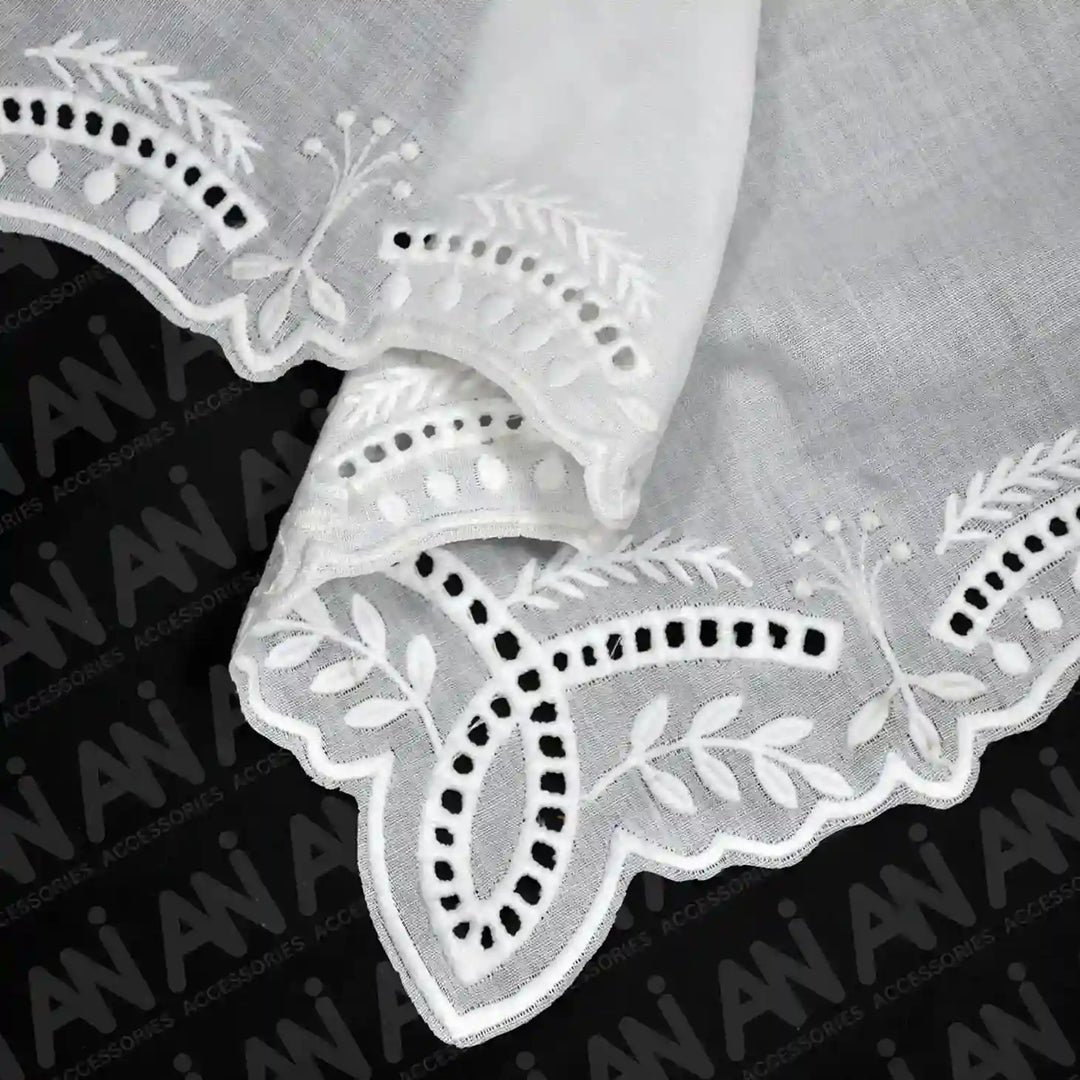 Square Broderie Anglaise Collar