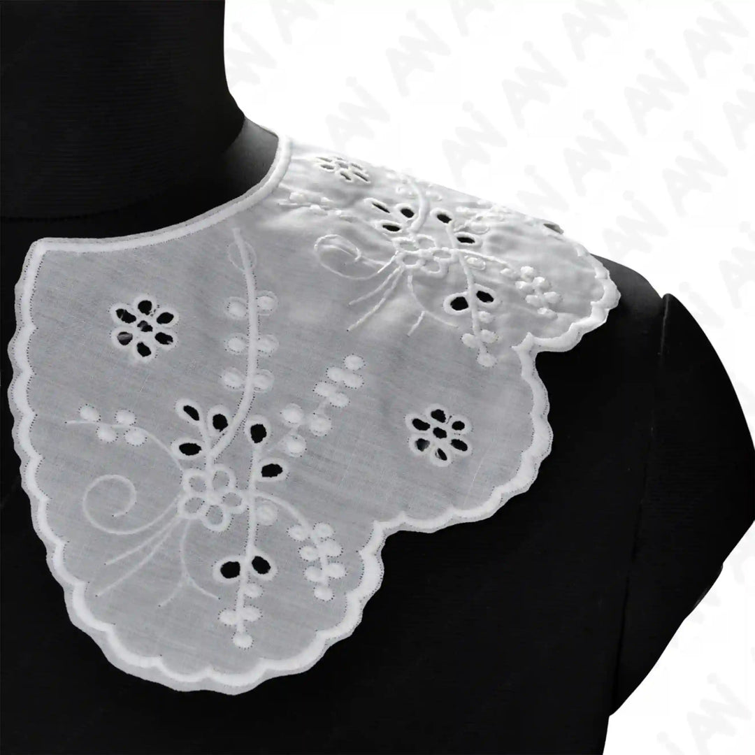 Floral Style Leafy Design Neck Collar
