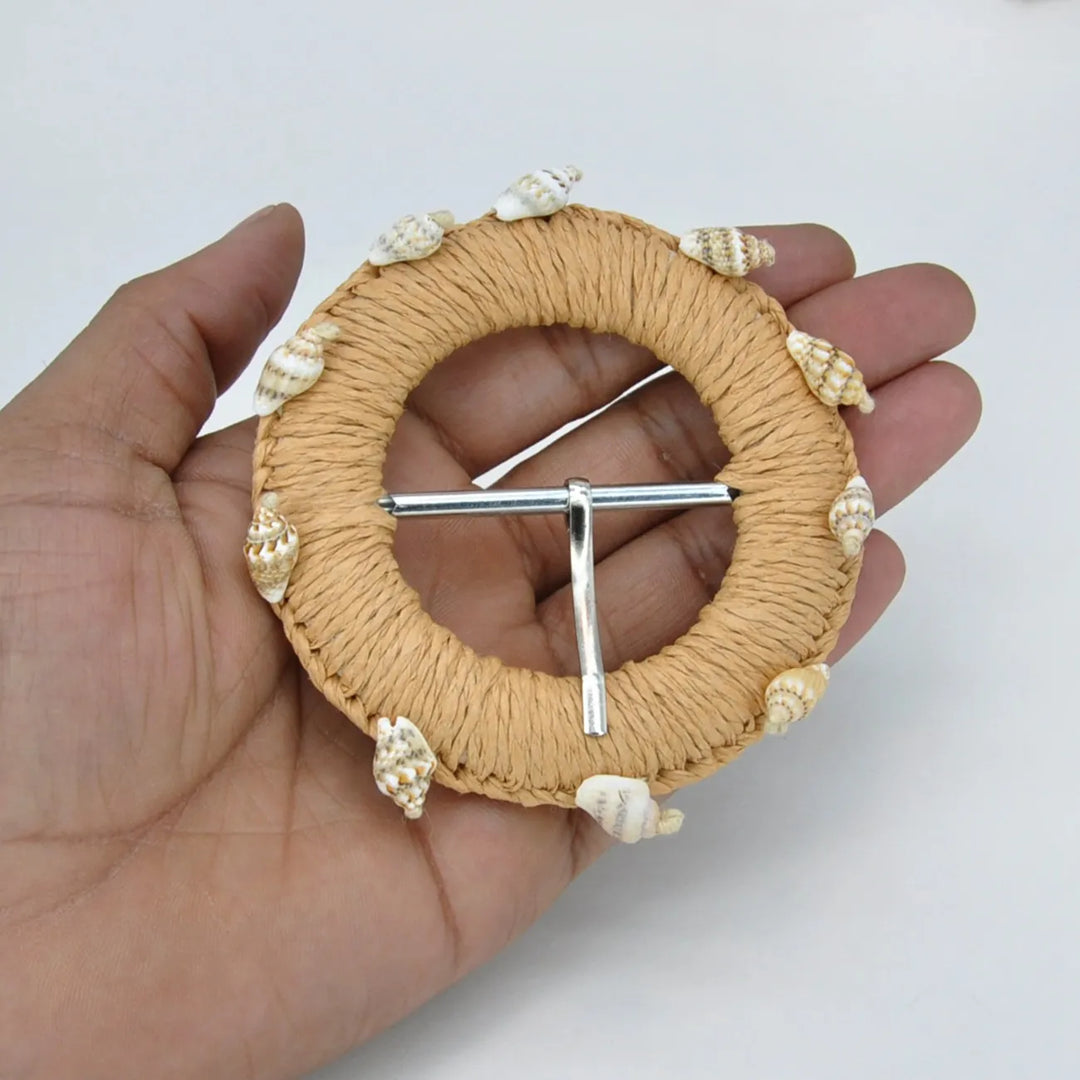 Artisan Straw Circle Raffia Buckle | 3.3 inches (8.3cm)