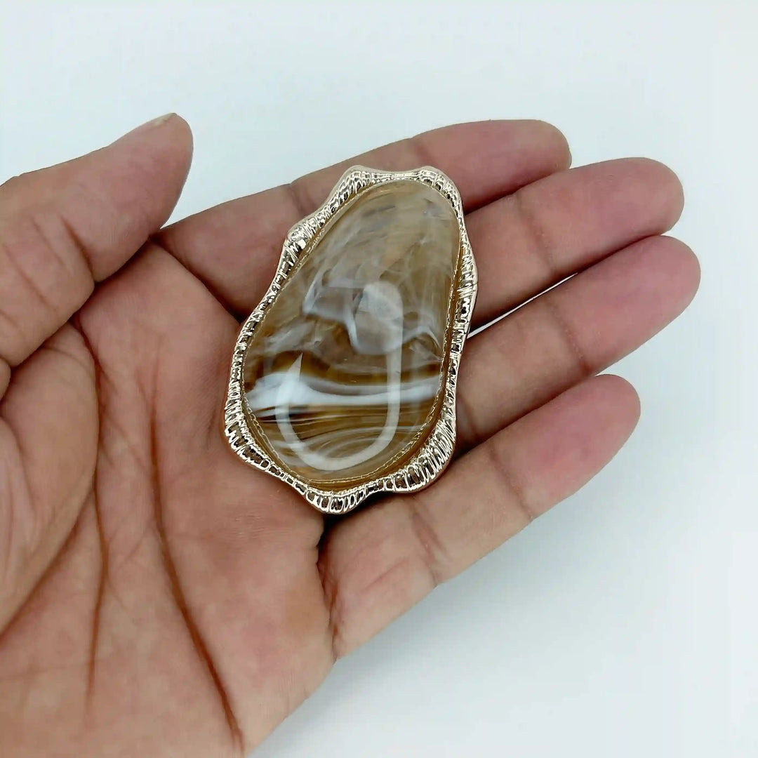Organic Freeform Oyster Marvel Buckle