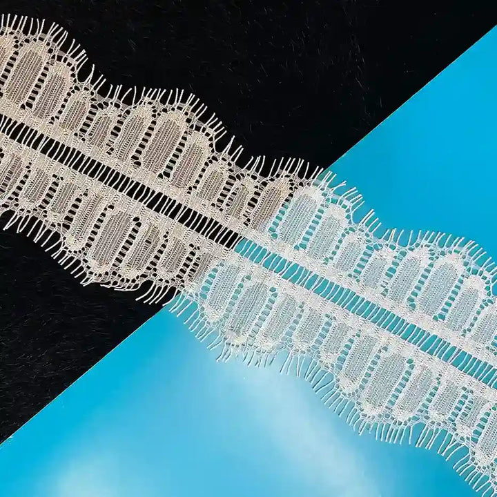 Arched Pillar Eyelash Lace Trim