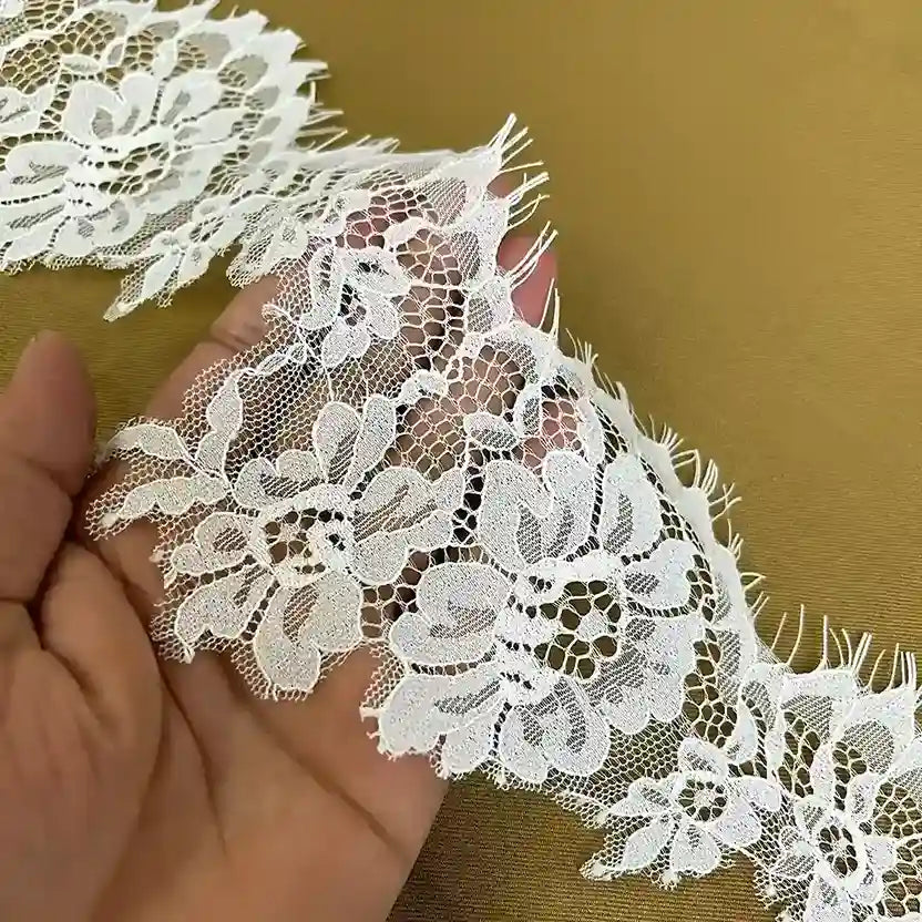 Eyelash Lace Bodice Motif