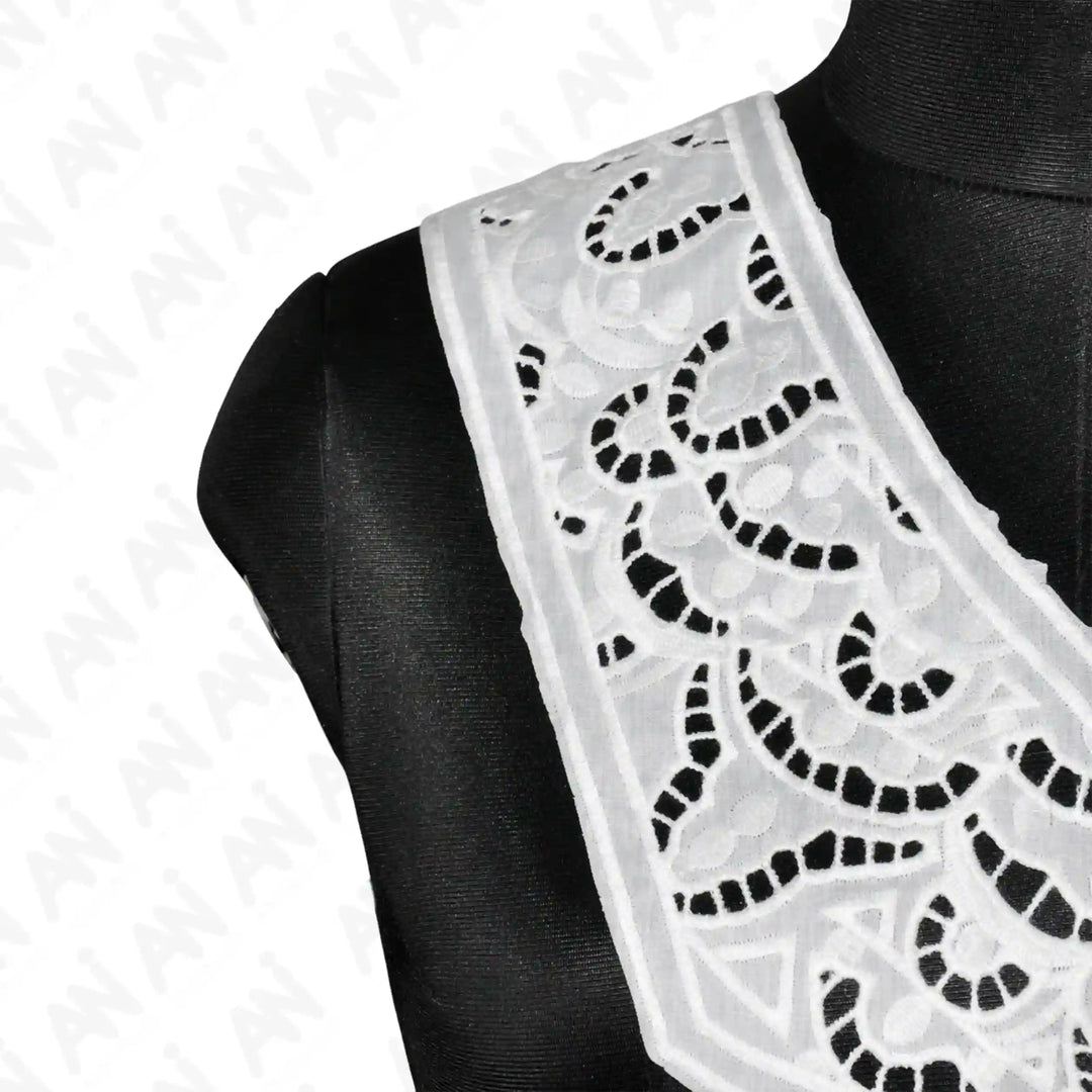 Cutwork Yoke Neck Collar