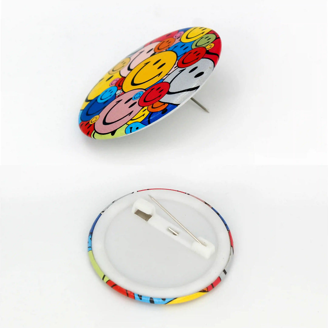 Smiley Face Crowd Emoji Brooch