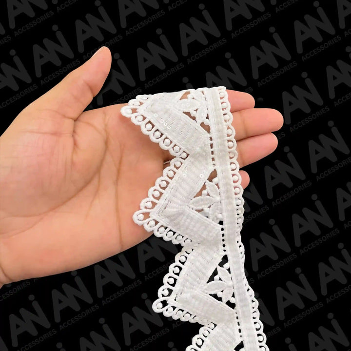 Point de France arrow lace Trim | 2 Meter