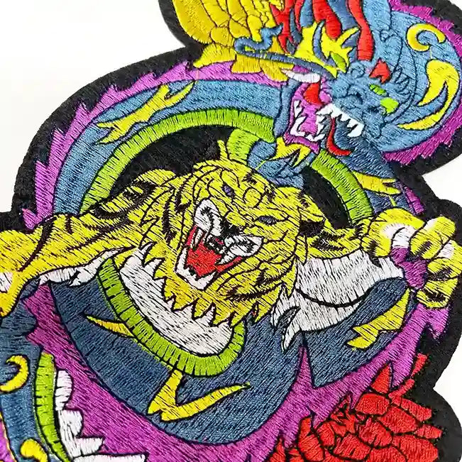 Dragon and Tiger Fighting Patch