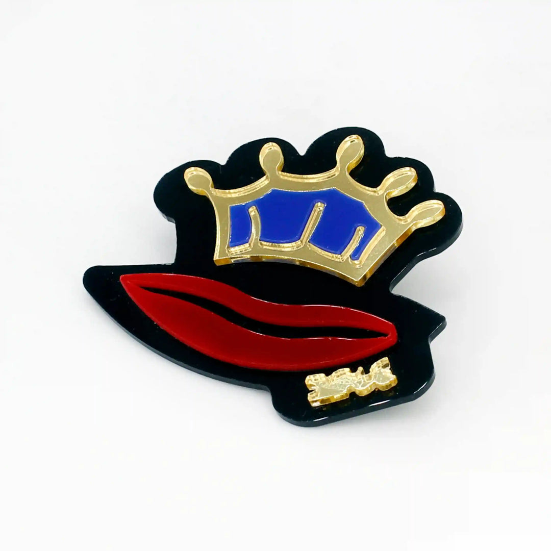 Kiss the Crown Brooch Pin