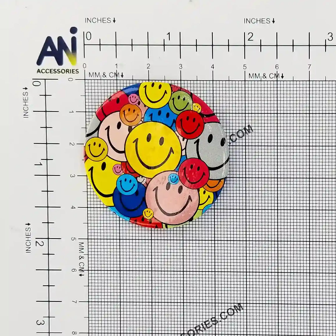 Smiley Face Crowd Emoji Brooch