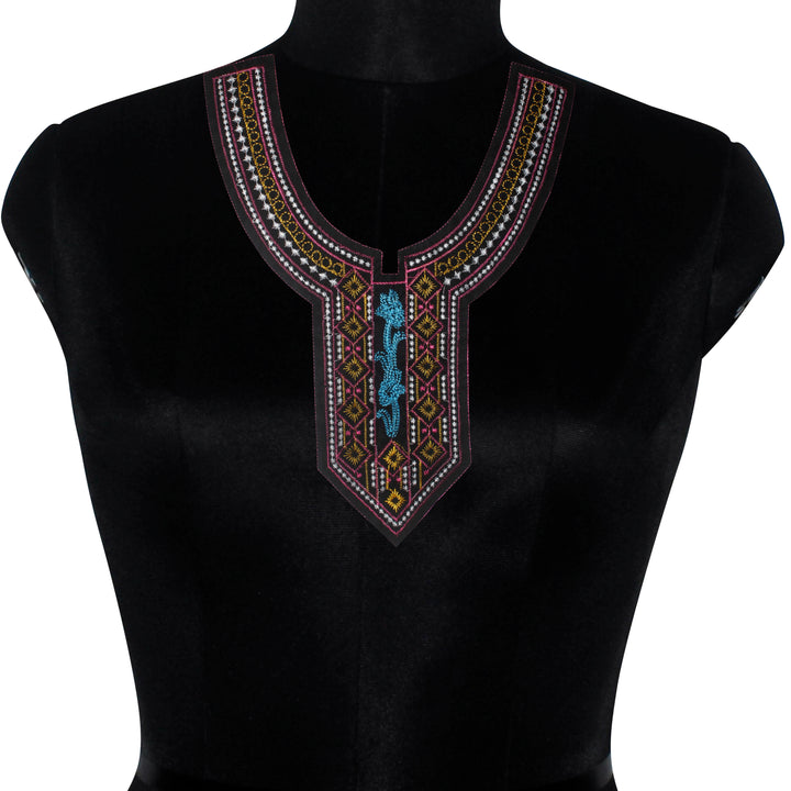 Art-Inspired Round Neck Applique