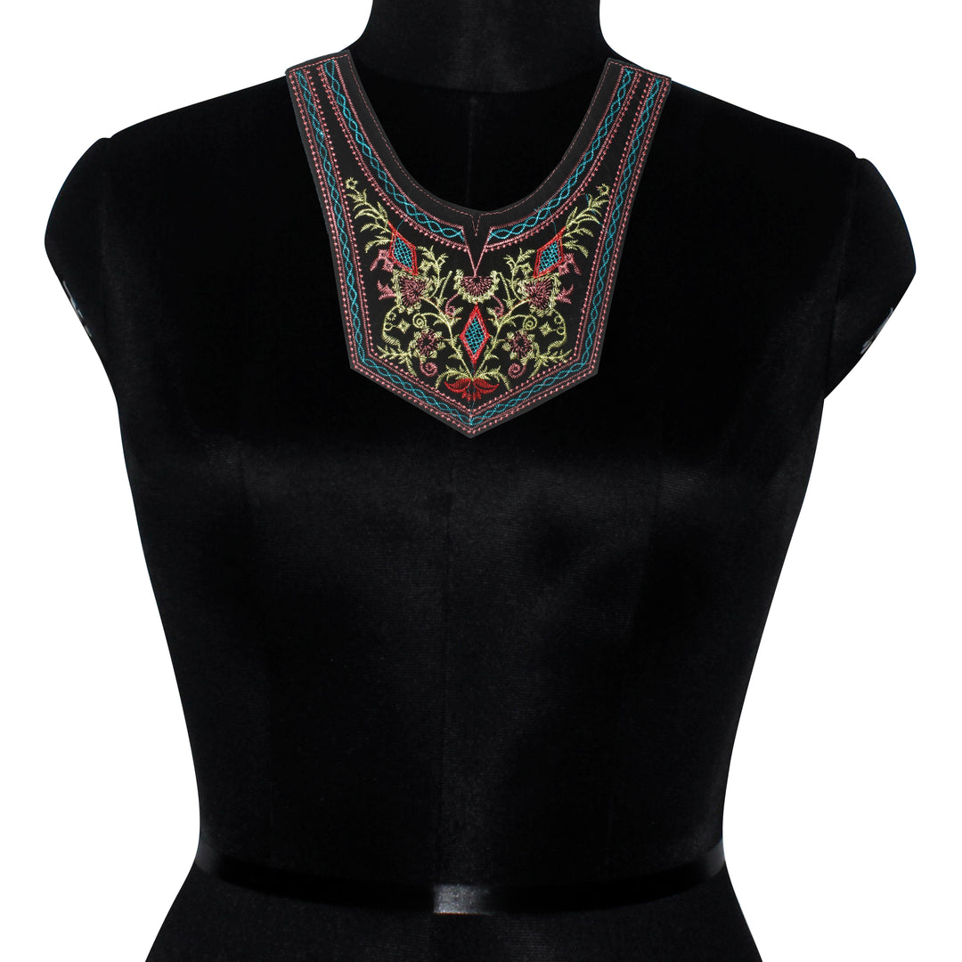 Leafy Labyrinth Ethnic Neckline