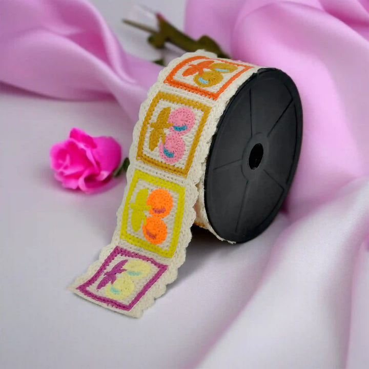 Square Style Floral Leafy Lace