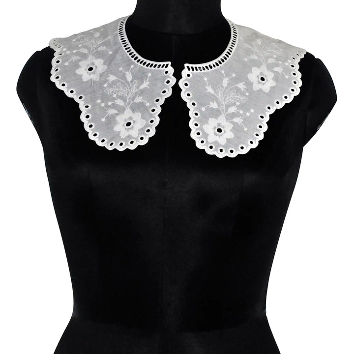Elegant Floral Peterpan Collar