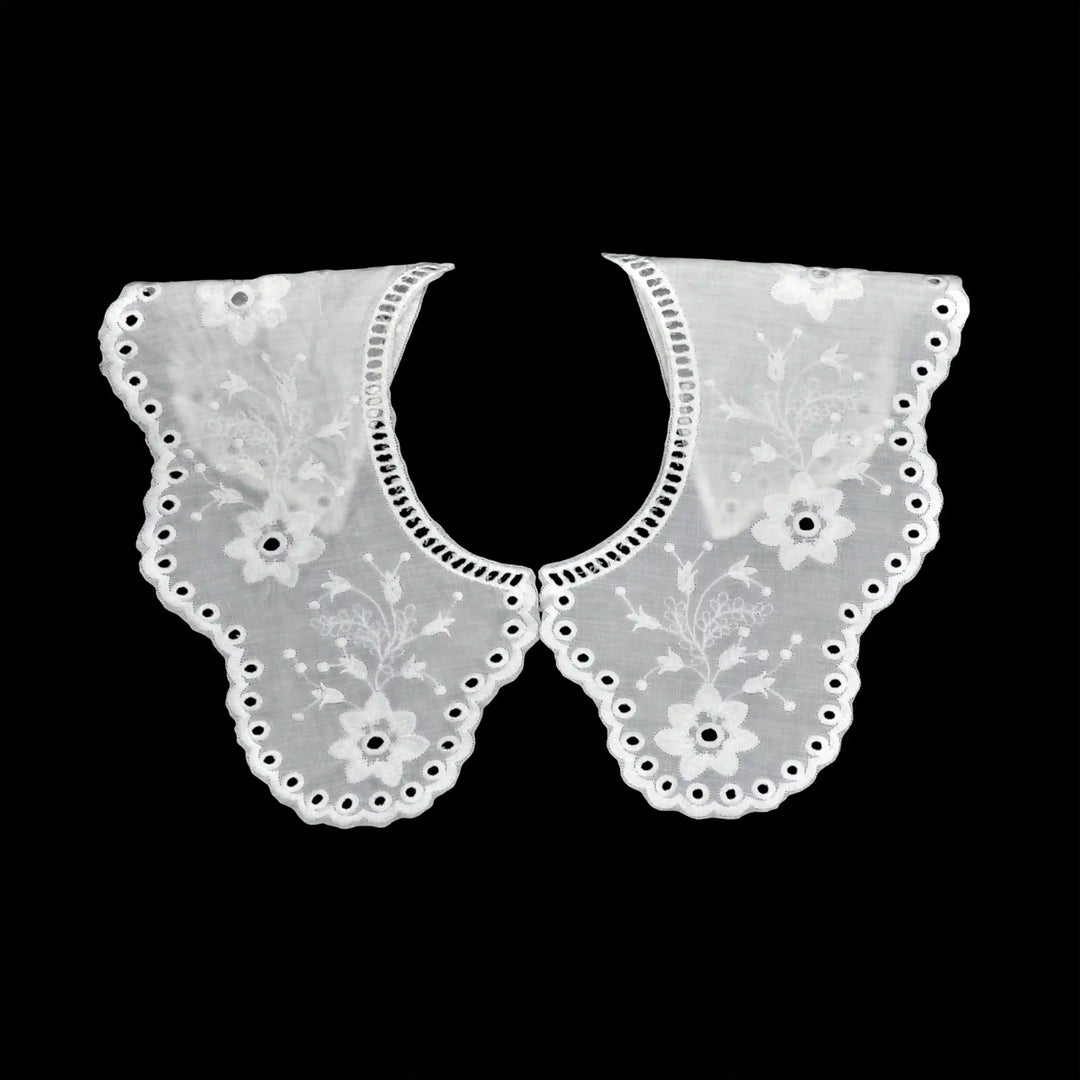 Elegant Floral Peterpan Collar