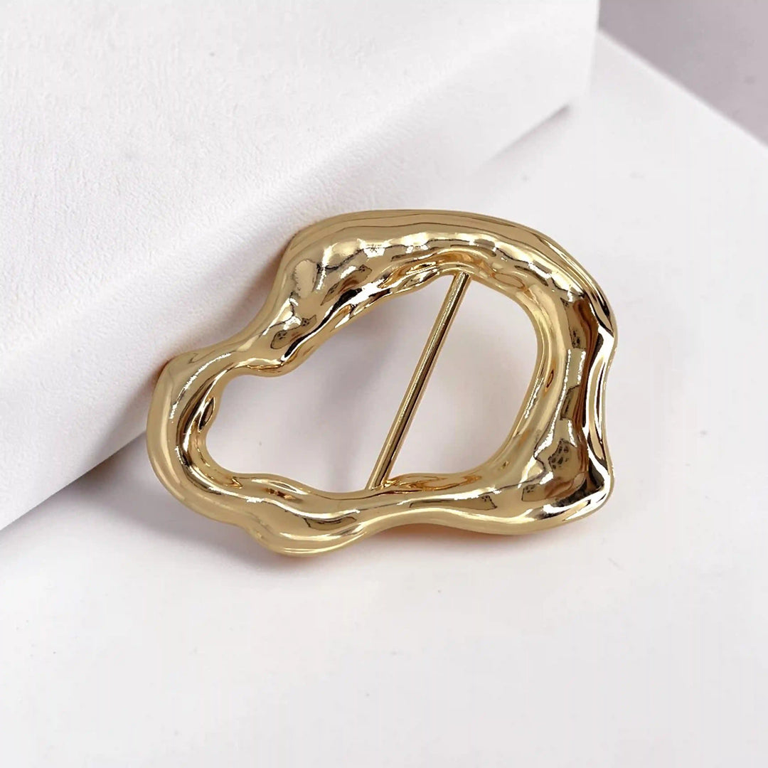 Fluid Metal Buckle