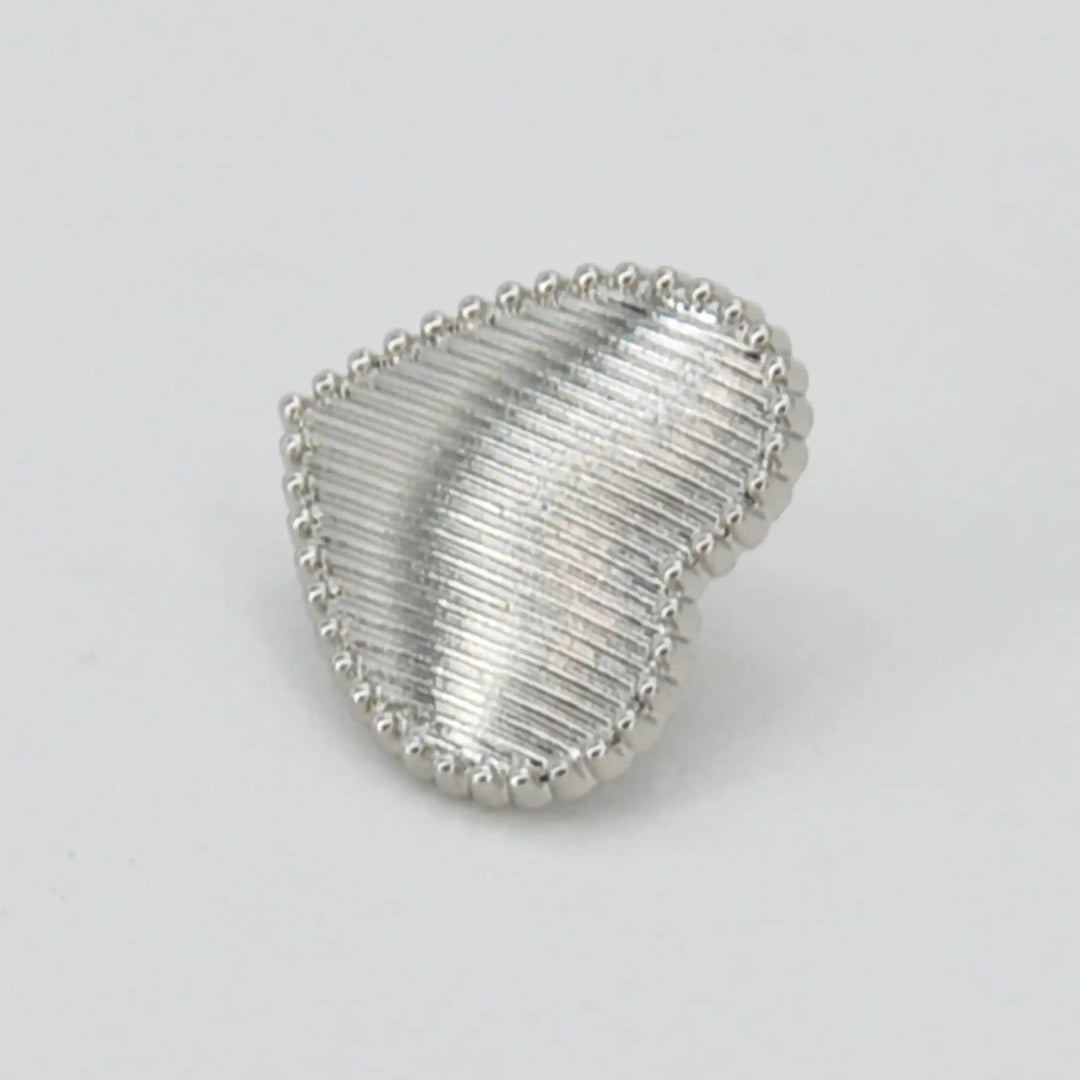 Ribbed Heart Shape Metal Button | 12mm (20L)