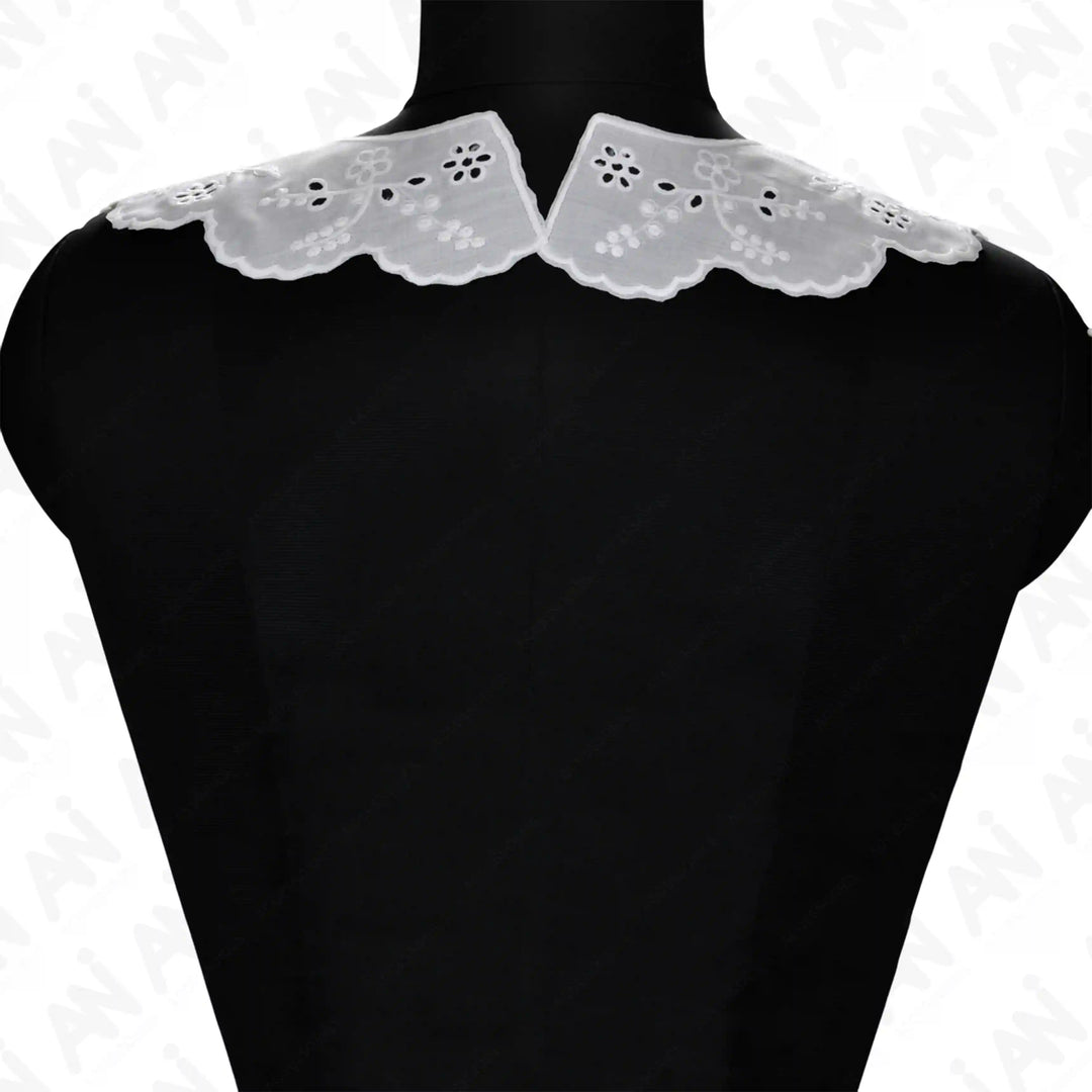 Floral Style Leafy Design Neck Collar