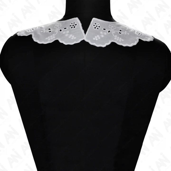 Floral Style Leafy Design Neck Collar