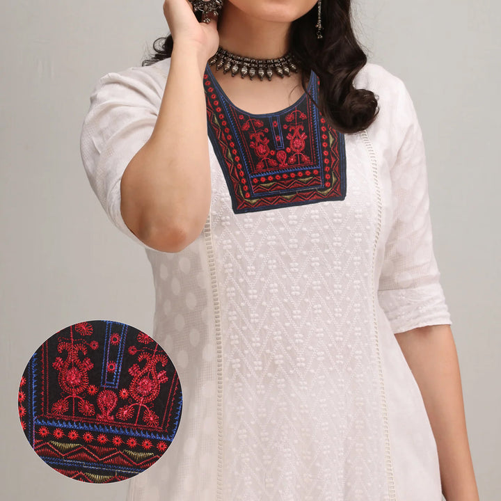 Embroidered Applique Neckline