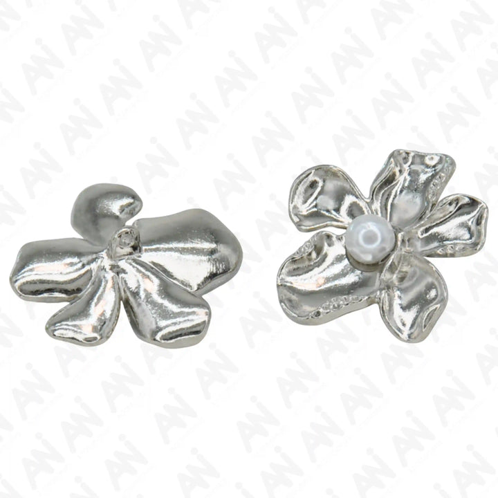 Floral Pearl Buttons