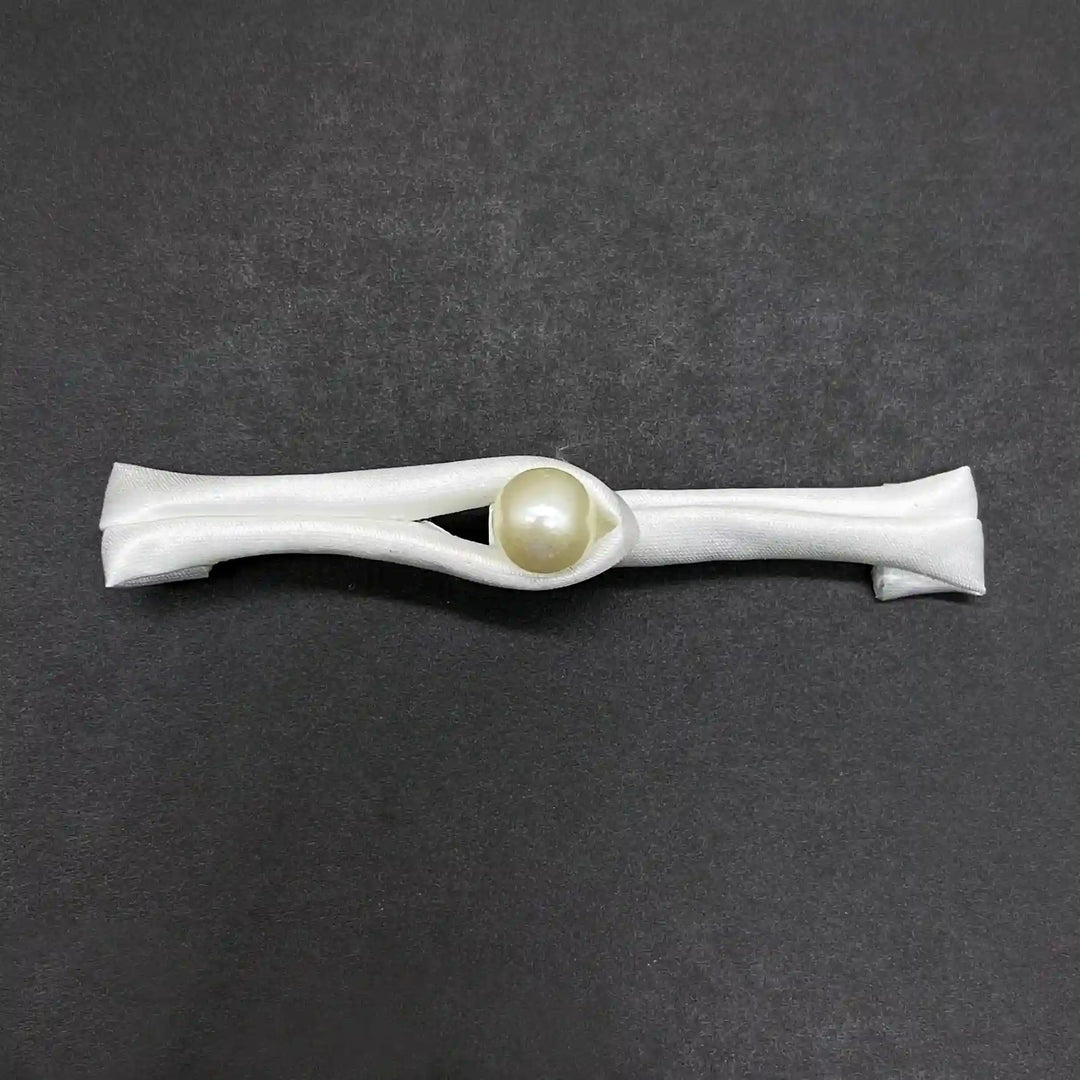 Pearl Frog Buttons
