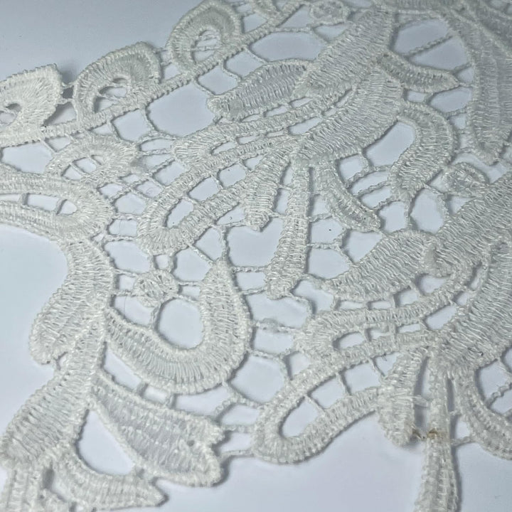 Shoulder Drop Dyeable Lace Scoop Neckline Patch