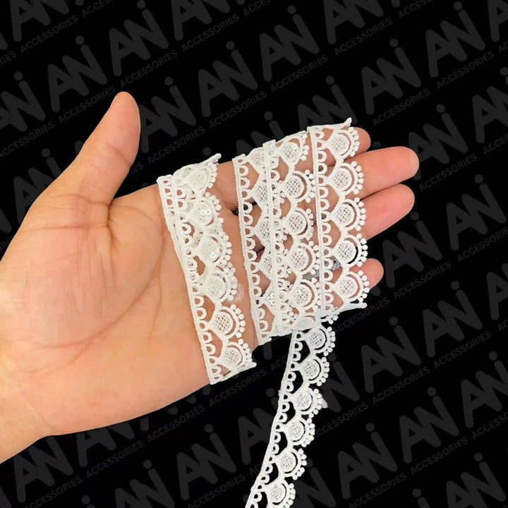 Trendy Latkan Cutwork Lace | 2 Meter