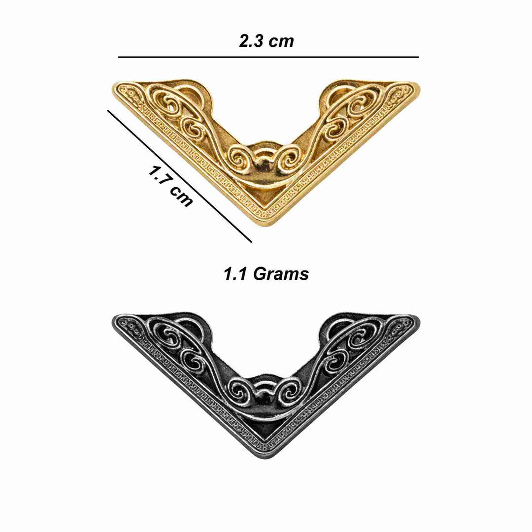 Stylish Golden Elegance Collar Tip