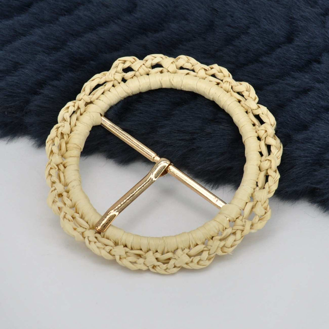 Handwoven Natural Straw Round Raffia Buckle