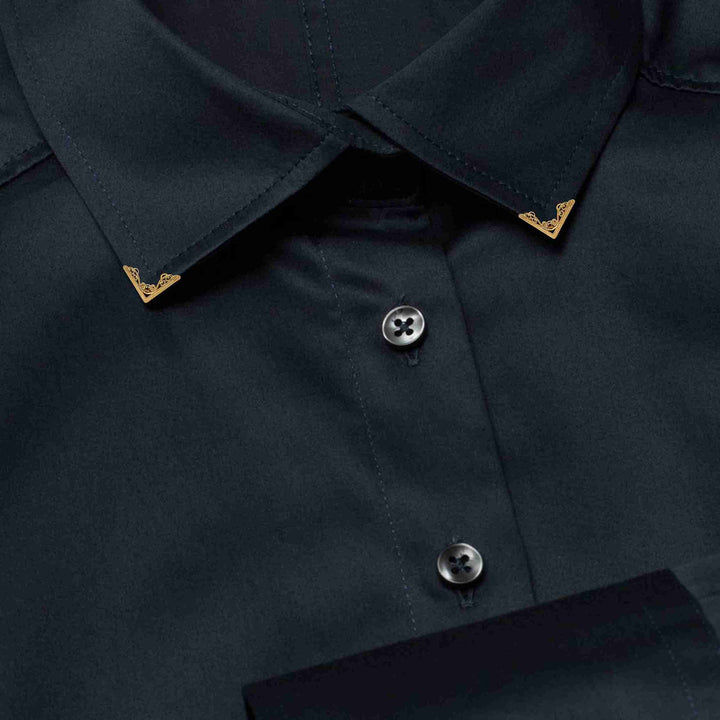 Stylish Golden Elegance Collar Tip