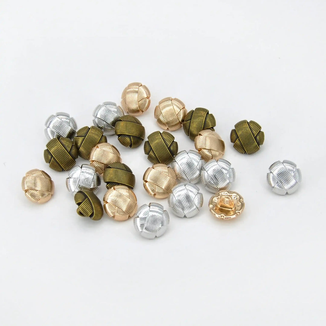 Classic Knot Design with Ribbed Texture Metal Button | 11mm (18L)