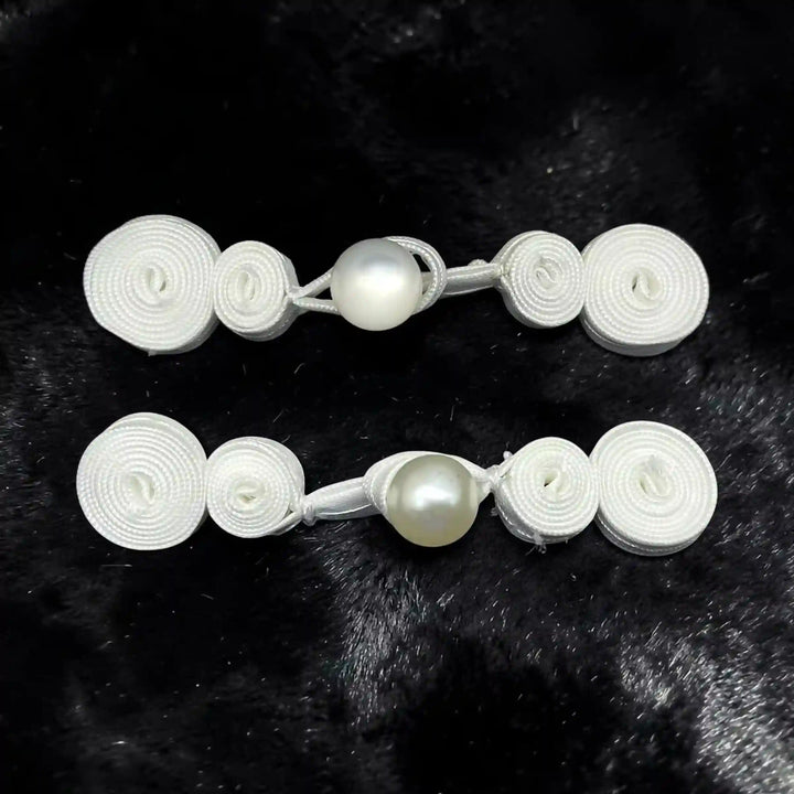 Pearl-Centered Spiral Frog Fastener