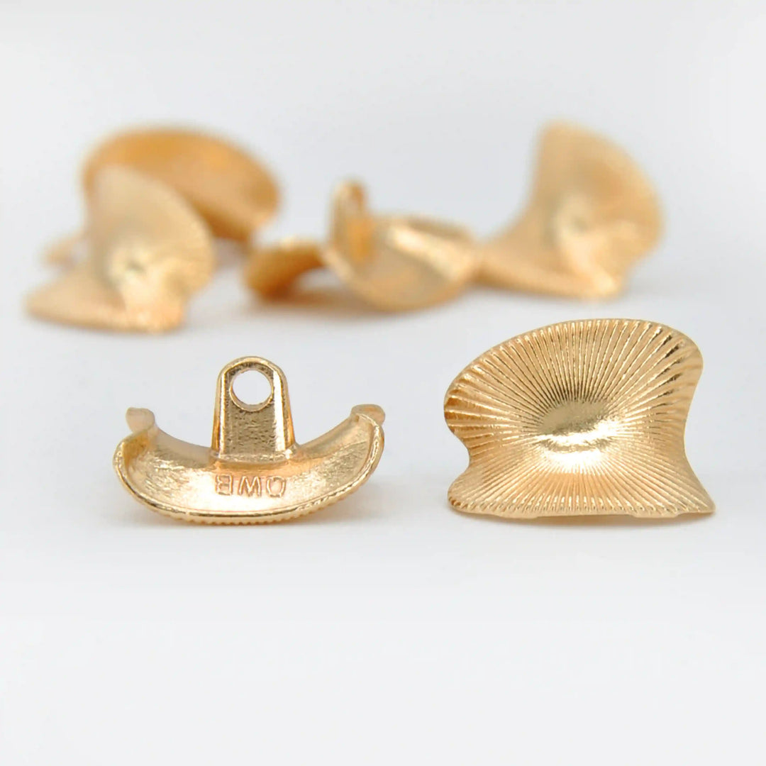Stylized Shell Metal Button | 15mm & 24mm