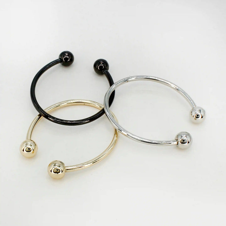 Ani Accessories Classic Oval Metal Buckle placing all together to show the color difference in the white background. 
