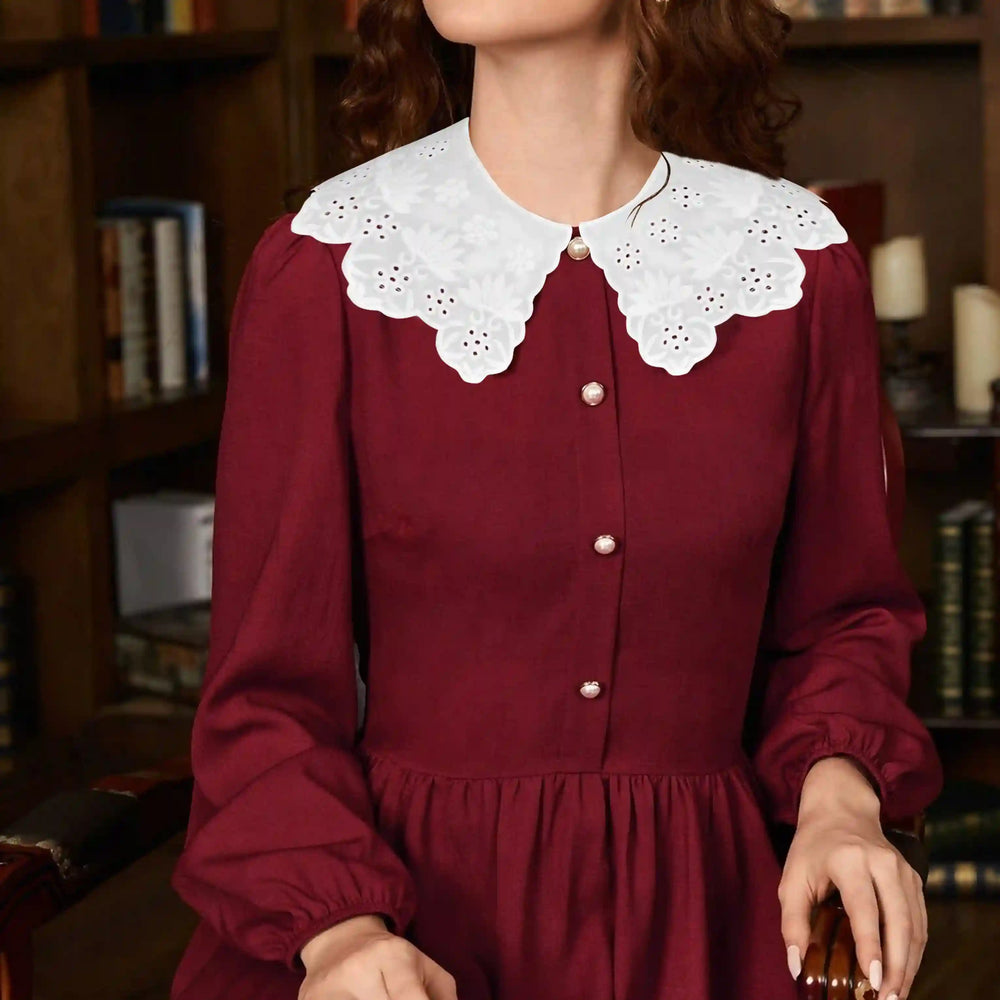 Ani Accessories Edwardian style Peter Pan collar reflecting classic era fashion for sewing and DIY apparel