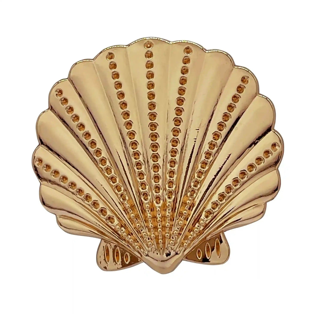 Ani Accessories Scallop Shell Metal Buckle in gold zooming on the buckle to show the details  of the buckle in the white background.