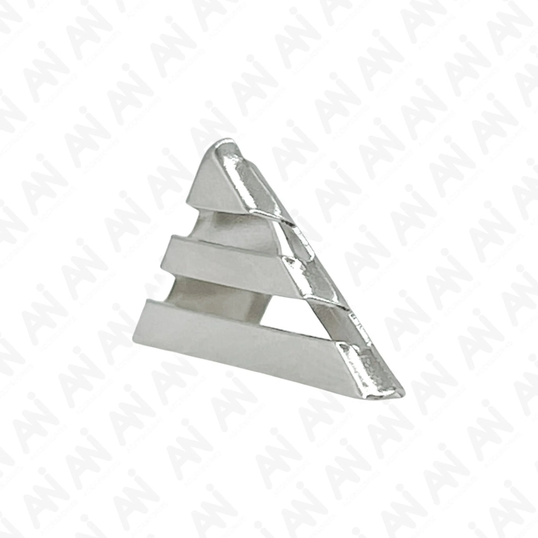 Ani Accessories | Silver Metallic Majesty Collar Tip zooming side image of the collar tip