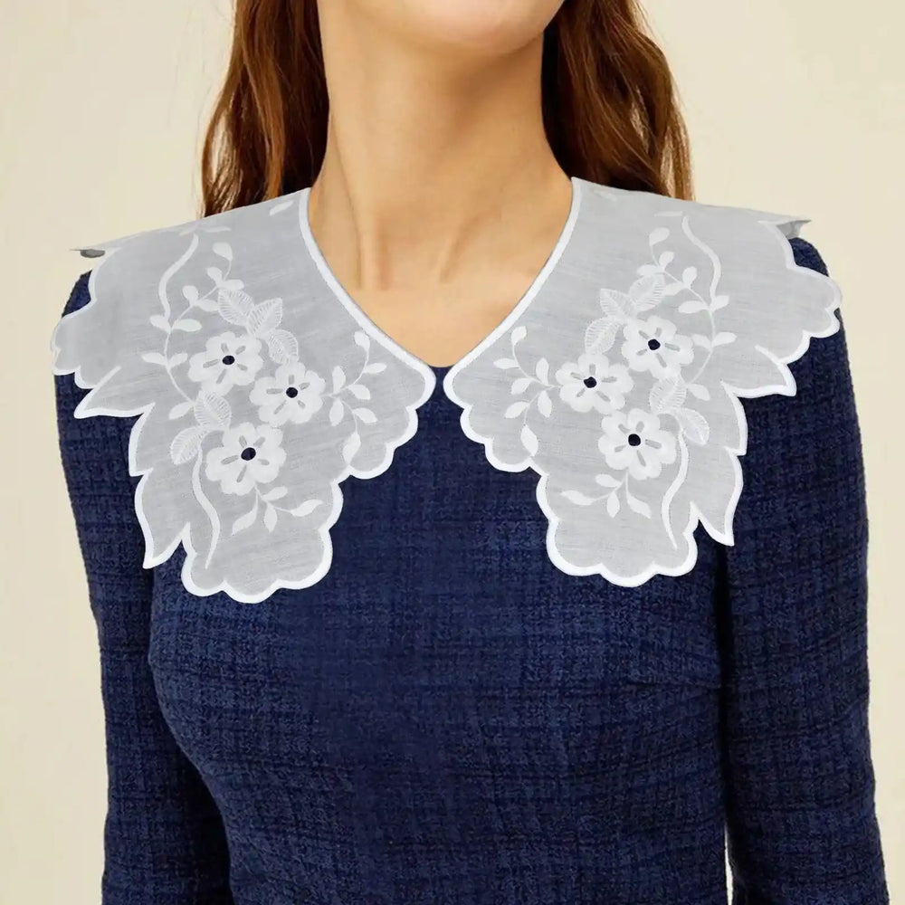 Ani Accessories detachable lace collar featuring intricate embroidery for women apparel decoration