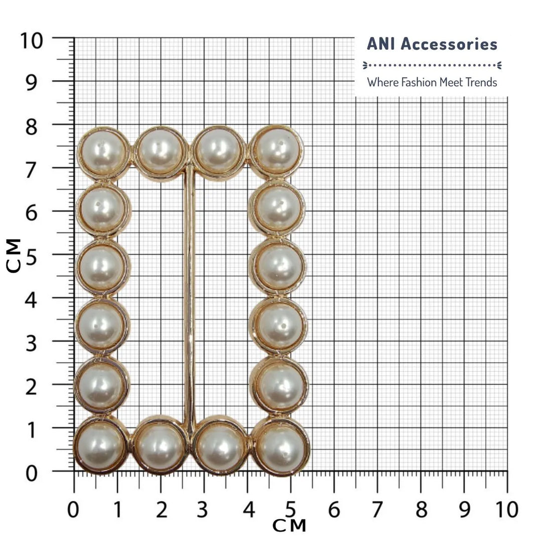 Ani Accessories pearl metal buckle placed in a size chart bar graph to show the exact size of the buckle