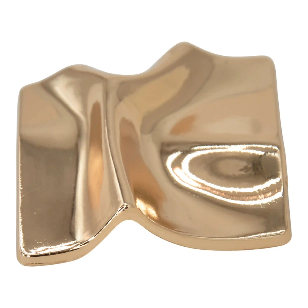 Wavy Golden Buckle