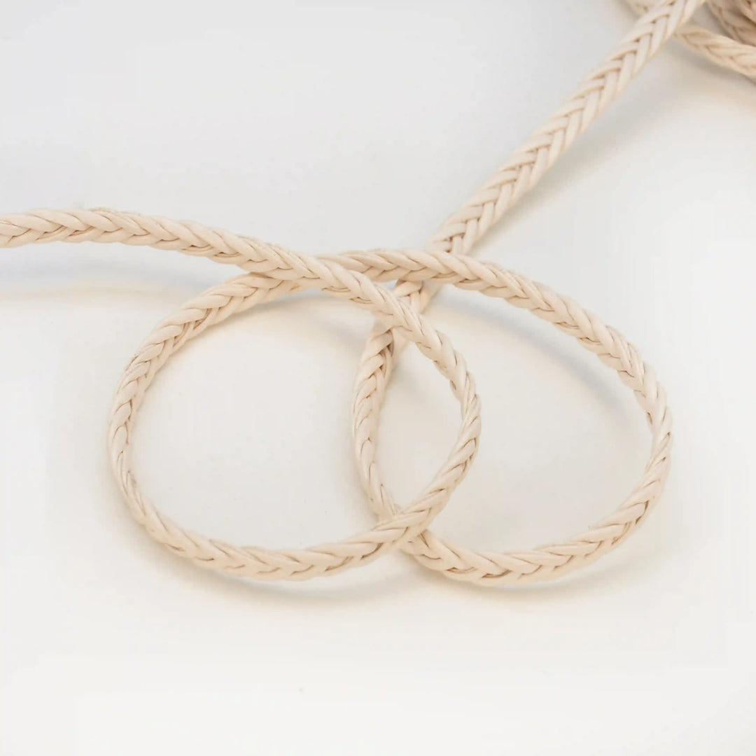 Pu  Leather Lace