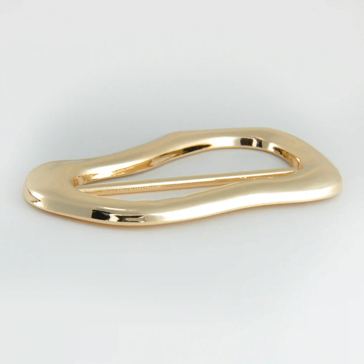 Fluid Drop Buckle