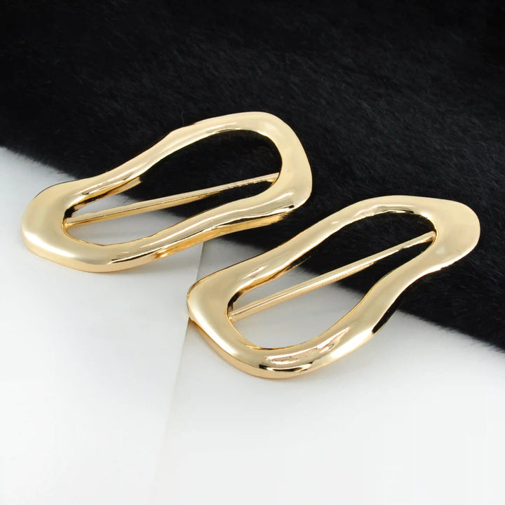 Fluid Drop Buckle